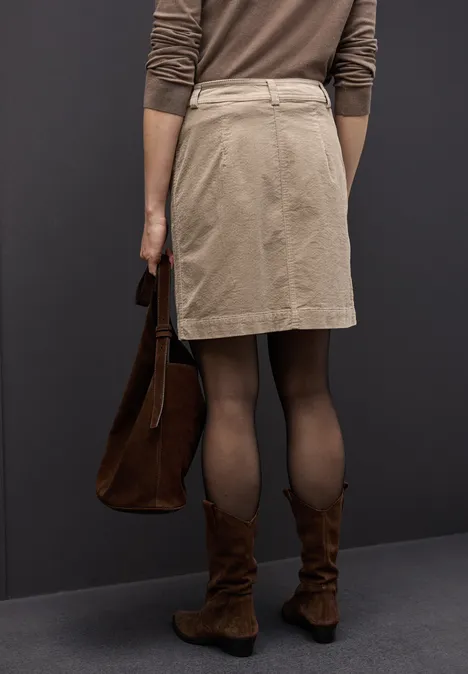 Corduroy rok met knoopsluiting flowing beige