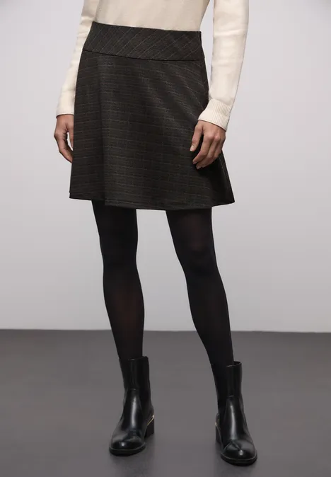 Karierter Rock Black