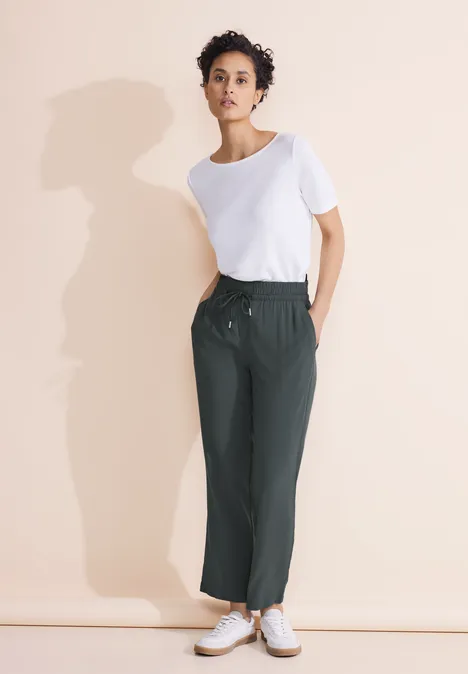 Viskose Loose Fit Hose marshy green