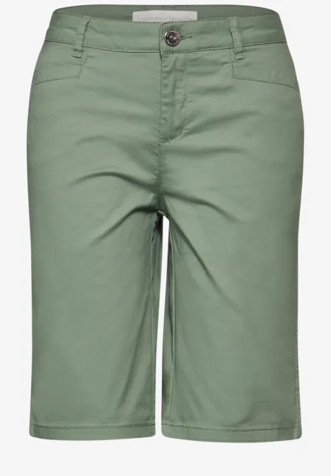 Bermuda Shorts dry salvia green