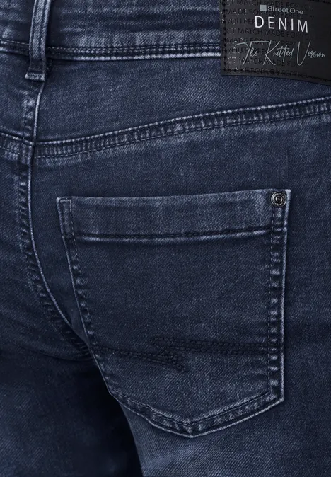 Casual Fit Jeans indigo knit washed