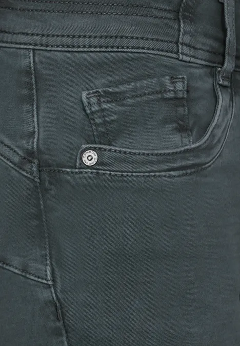 Free to move Jeans dull green washed