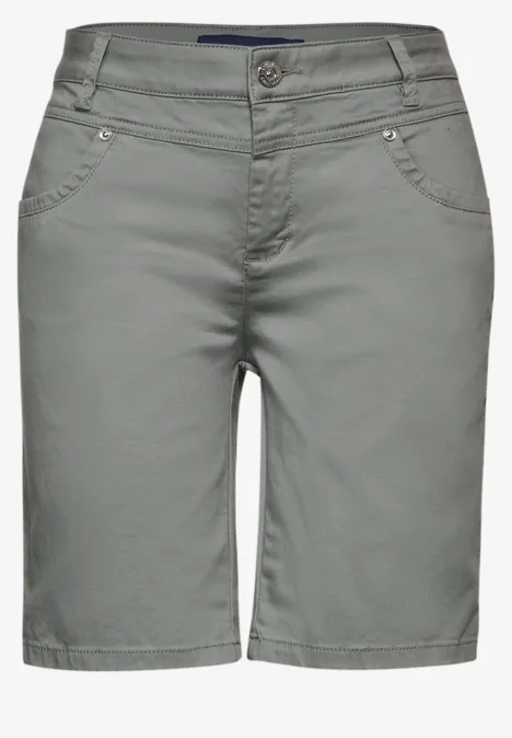Bermuda Shorts light mud green