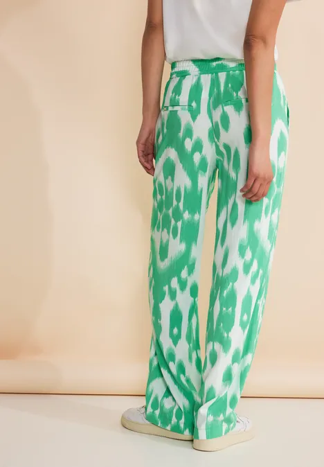 Wide Leg Hose soft grass green