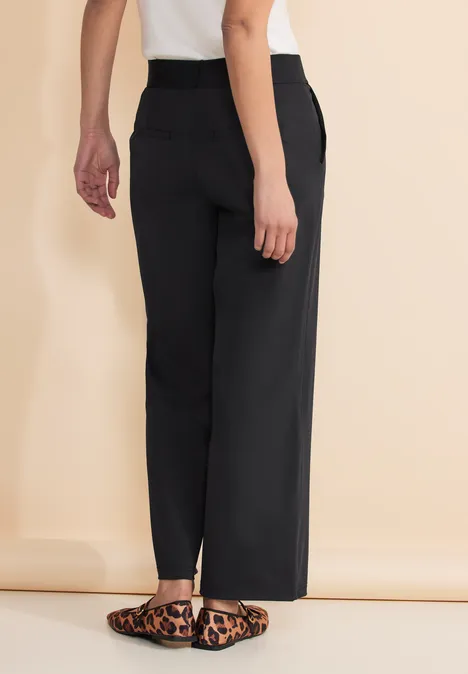 Travelware Loose Fit Hose Black