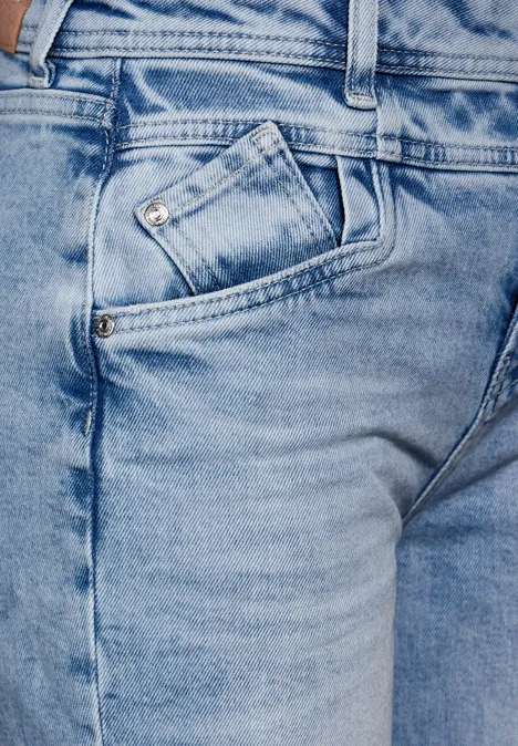 Casual Fit Jeans bleached blue