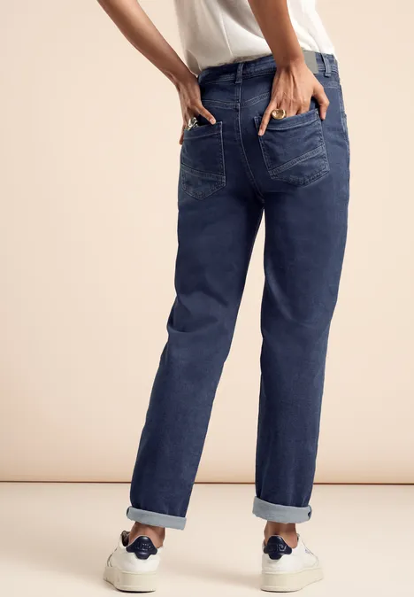 Casual Fit Mom Jeans dark blue washed