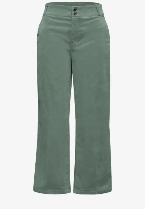 Cordhose im Casual Fit mindful green