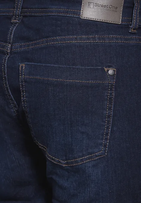 Jeans im Casual Fit deep indigo washed