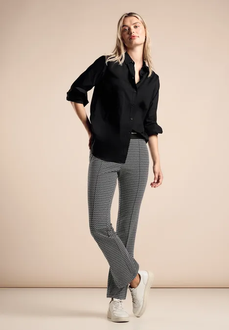 Hose im Skinny Fit Black