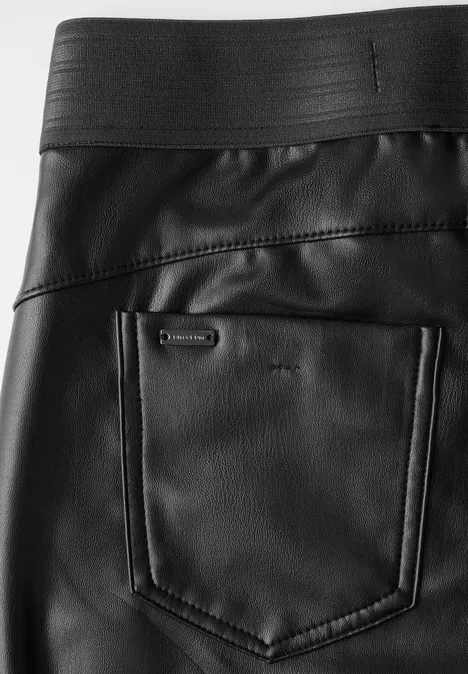 Beschichtete Hose Black