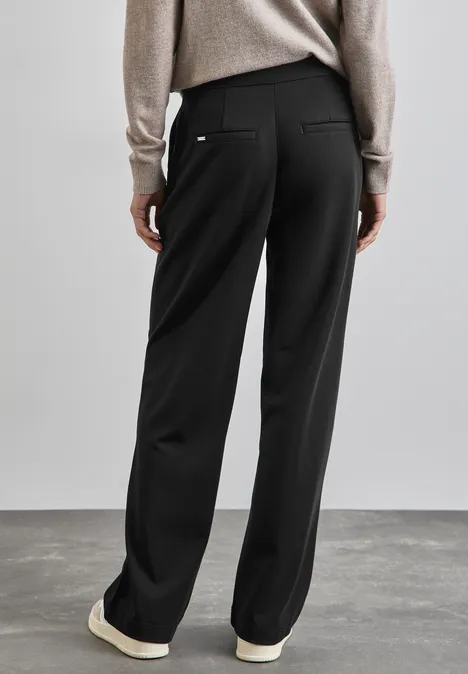 Hose im Casual Fit Black
