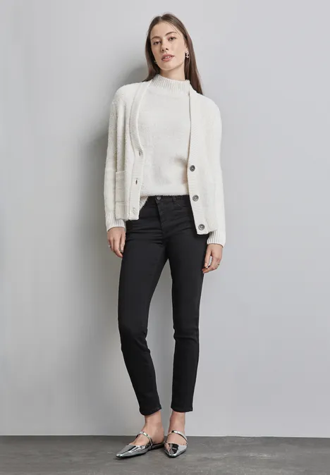 Jeans im Slim Fit black clean Jeans im Slim Fit black clean