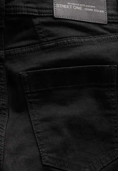 Jeans im Slim Fit black clean Jeans im Slim Fit black clean