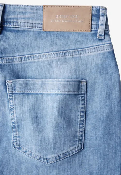 Jeans im Loose Fit Light blue washed