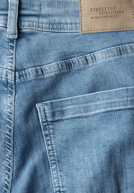 Jeans im Casual Fit Light blue washed