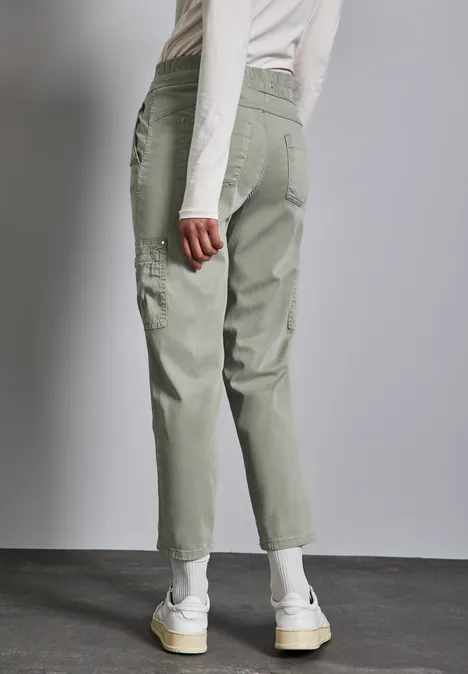 Pantalon cargo pastel green