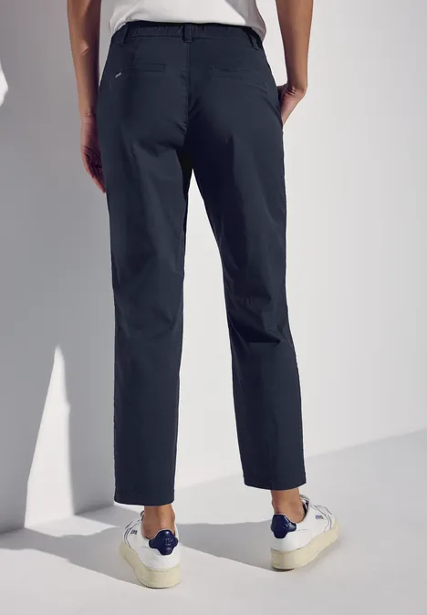 Chino en sergé doux deep blue