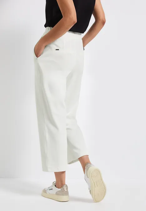Pantalon droit 7/8 en sergé off white