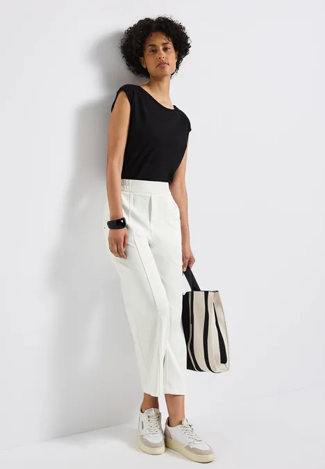 Pantalon droit 7/8 en sergé off white