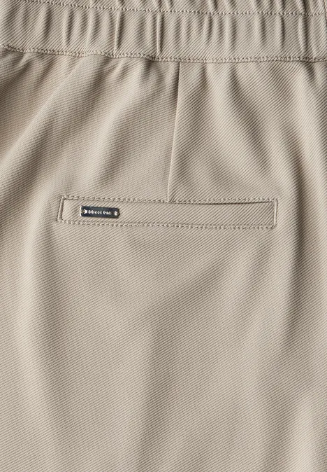 Pantalon droit 7/8 en sergé buff grey