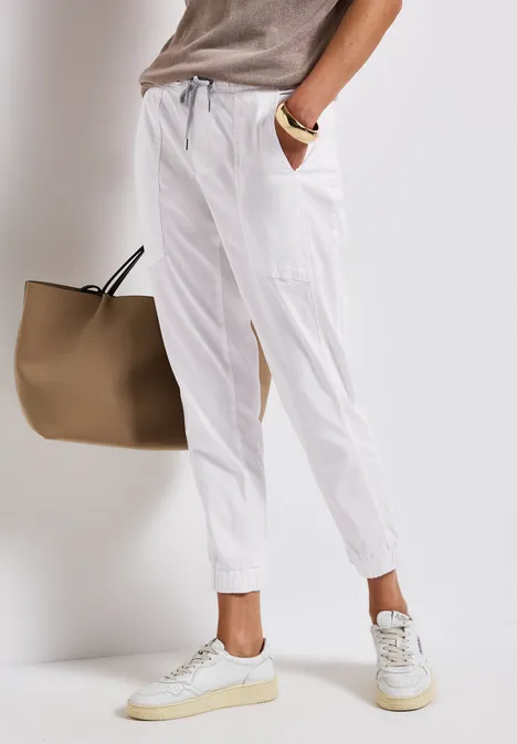 Hose im Loose Fit White