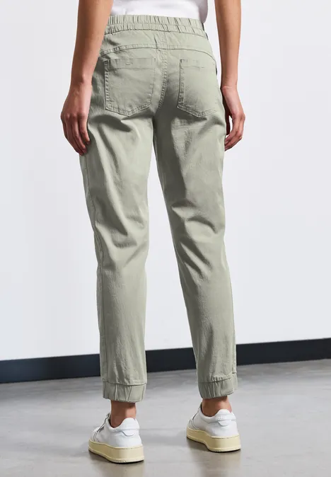 Hose im Loose Fit pastel green