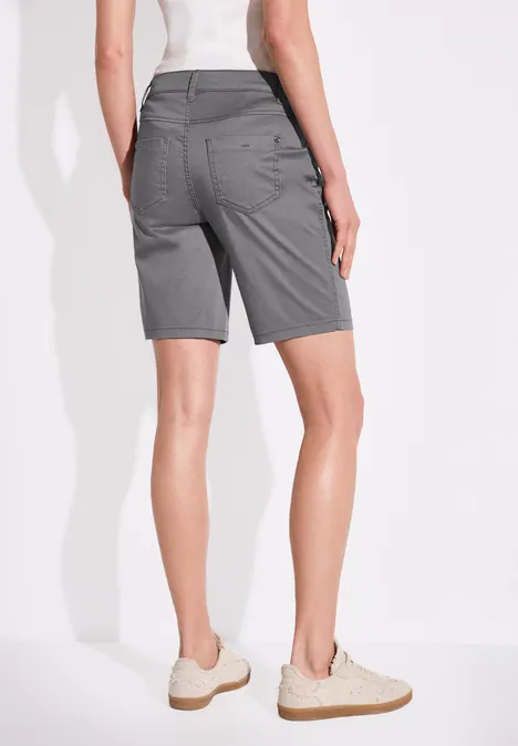 Satin Bermuda overcast grey