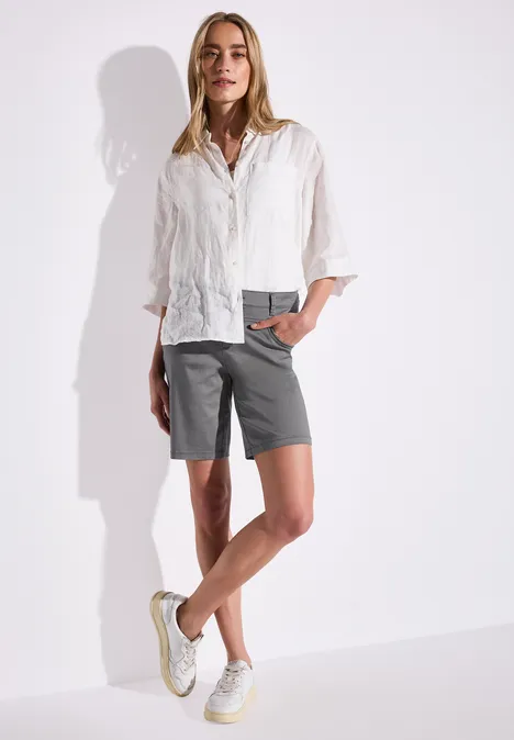 Satin Bermuda overcast grey