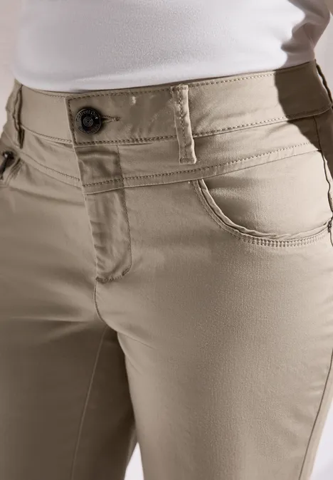 Satin Bermuda mit Zipper buff grey