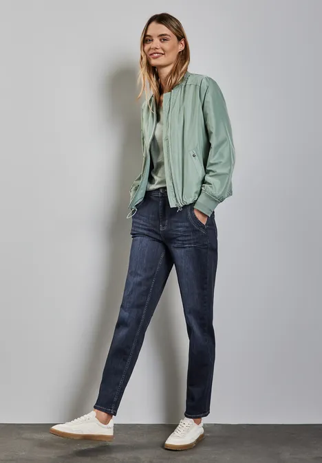 Jeans im Casual Fit Dark Blue Wash