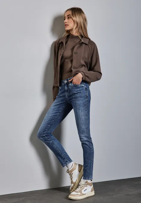 Jeans im Slim Fit Medium Blue Random