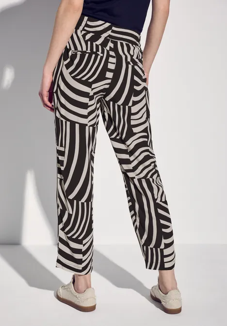 Gemusterte Hose Black