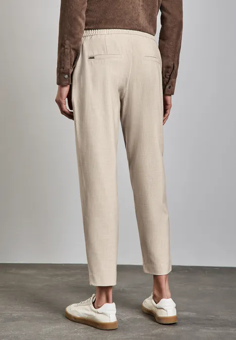 Casual Fit Hose sheer beige mel.