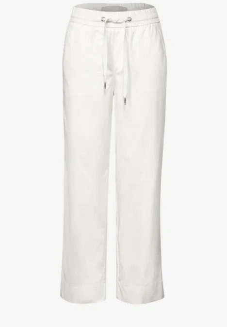 Straight Legs off white