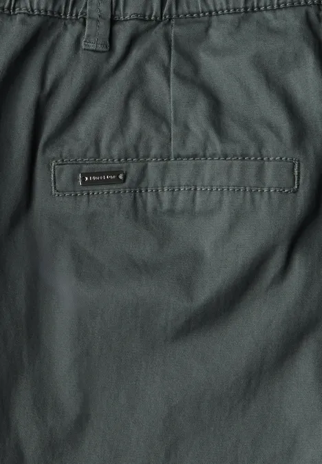 Straight Leg Chino marshy green