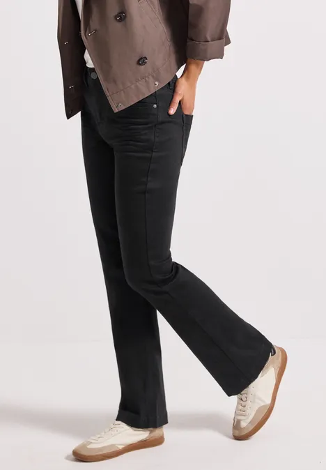 Bootcut Jeans black clean washed