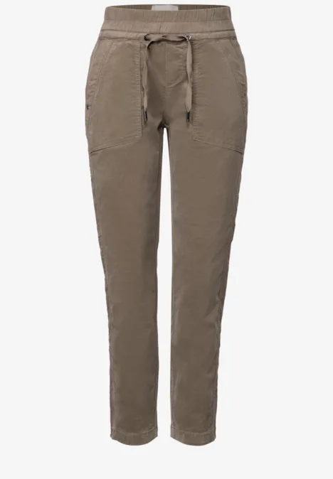 Loose Fit corduroy broek bark brown