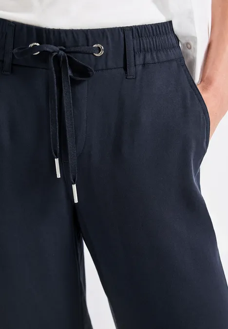 Straight Leg Hose deep blue