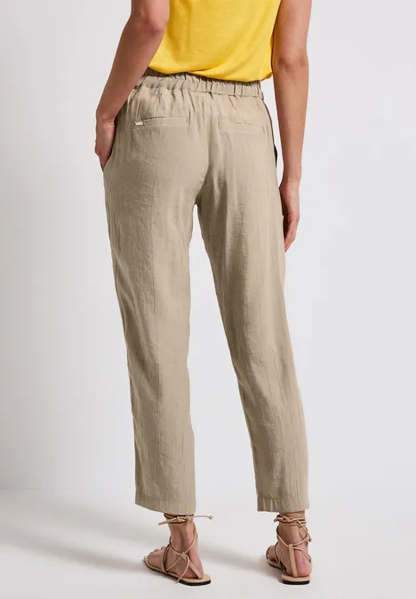 Loose Fit Hose mit Struktur safari beige