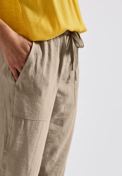 Loose Fit Hose mit Struktur safari beige