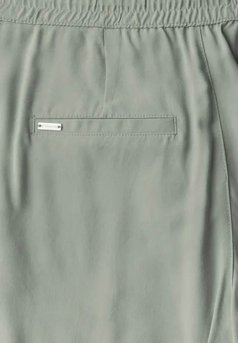 Wide Leg Hose dusty milky green