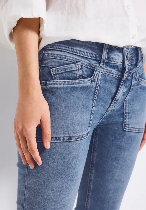 Casual Fit Jeans Light Blue Random washed