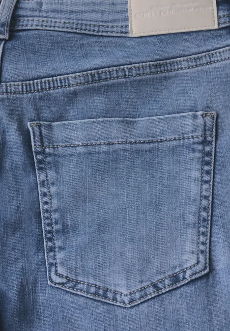 Casual Fit Jeans Light Blue Random washed