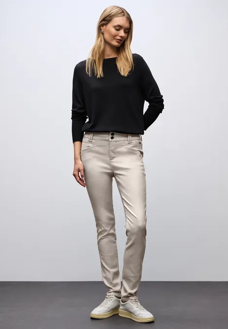 Slim Fit gecoate broek dark moonstone sand