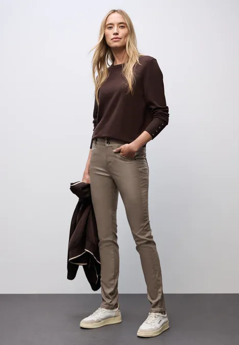 Slim Fit Coated Hose silk brown