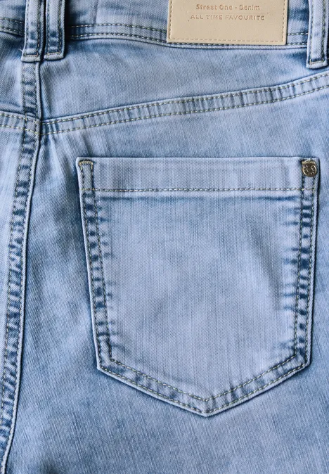 Cargo Jeans im Loose Fit Ultra Bleach Random Washed