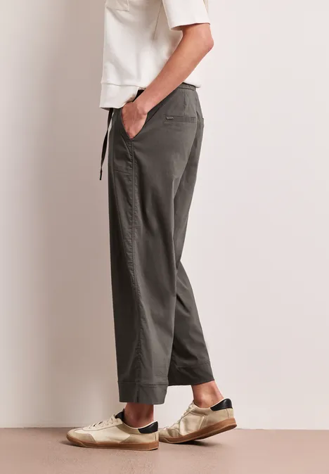 Casual Fit Hose mit Turn-Up nomad brown