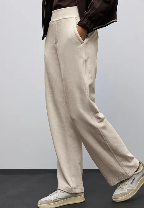 Straight Leg Cordhose malted beige