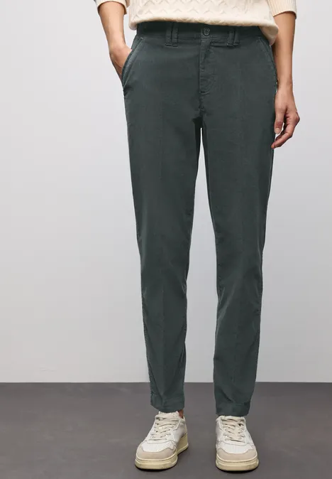 Softe Velvet Chino balsam green